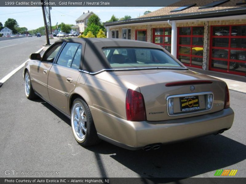 Gold Firemist / Neutral Shale 1999 Cadillac DeVille Sedan