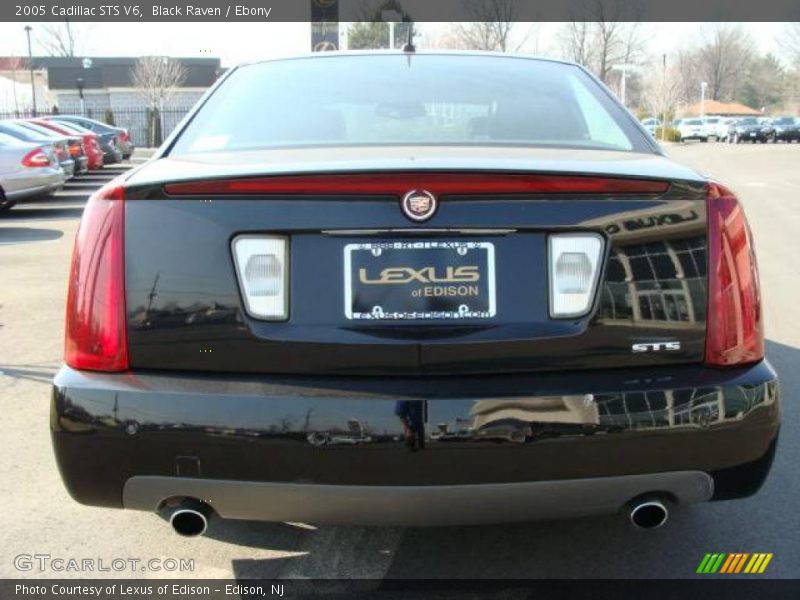 Black Raven / Ebony 2005 Cadillac STS V6