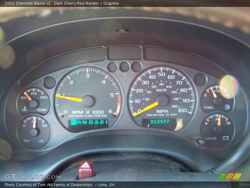 Dark Cherry Red Metallic / Graphite 2001 Chevrolet Blazer LS