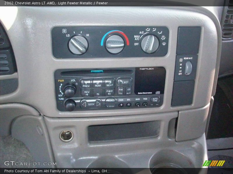Light Pewter Metallic / Pewter 2002 Chevrolet Astro LT AWD