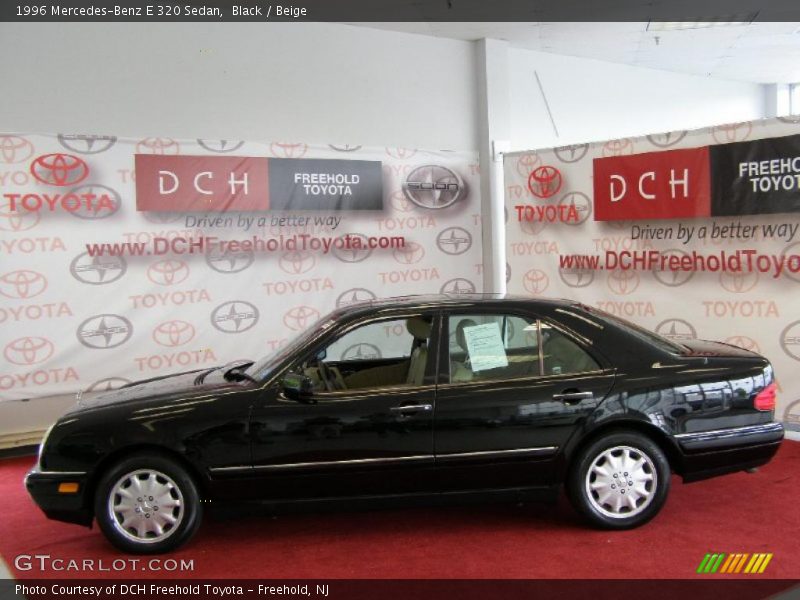 Black / Beige 1996 Mercedes-Benz E 320 Sedan