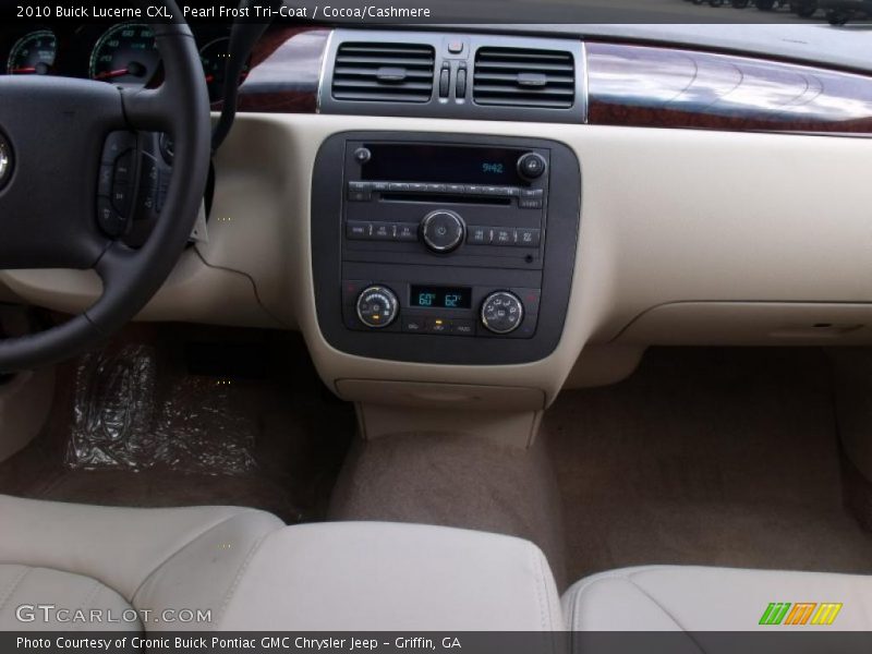 Pearl Frost Tri-Coat / Cocoa/Cashmere 2010 Buick Lucerne CXL