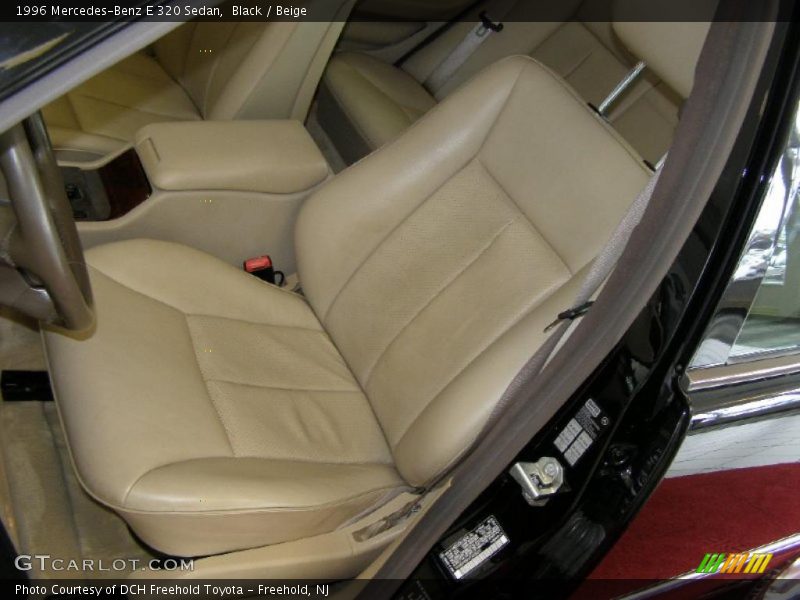 Black / Beige 1996 Mercedes-Benz E 320 Sedan