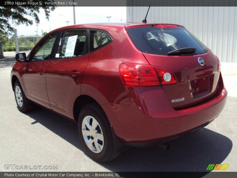 Venom Red / Gray 2009 Nissan Rogue S