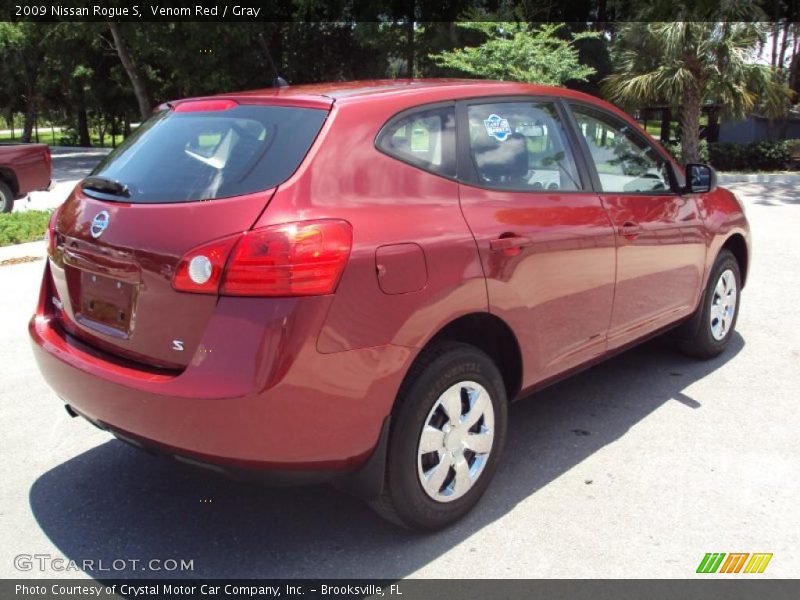 Venom Red / Gray 2009 Nissan Rogue S