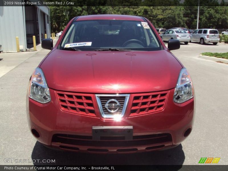 Venom Red / Gray 2009 Nissan Rogue S