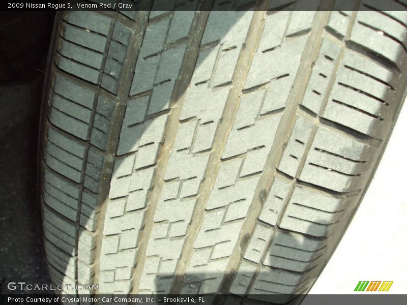 Venom Red / Gray 2009 Nissan Rogue S
