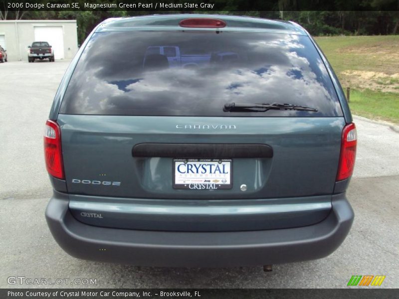 Magnesium Green Pearl / Medium Slate Gray 2006 Dodge Caravan SE