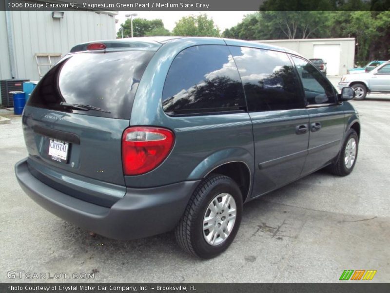Magnesium Green Pearl / Medium Slate Gray 2006 Dodge Caravan SE