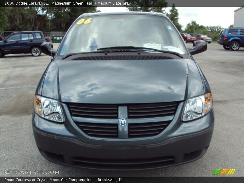 Magnesium Green Pearl / Medium Slate Gray 2006 Dodge Caravan SE