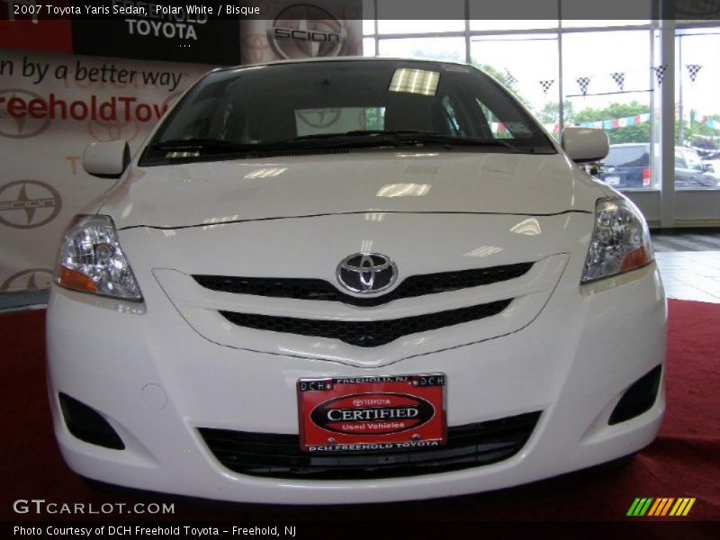 Polar White / Bisque 2007 Toyota Yaris Sedan