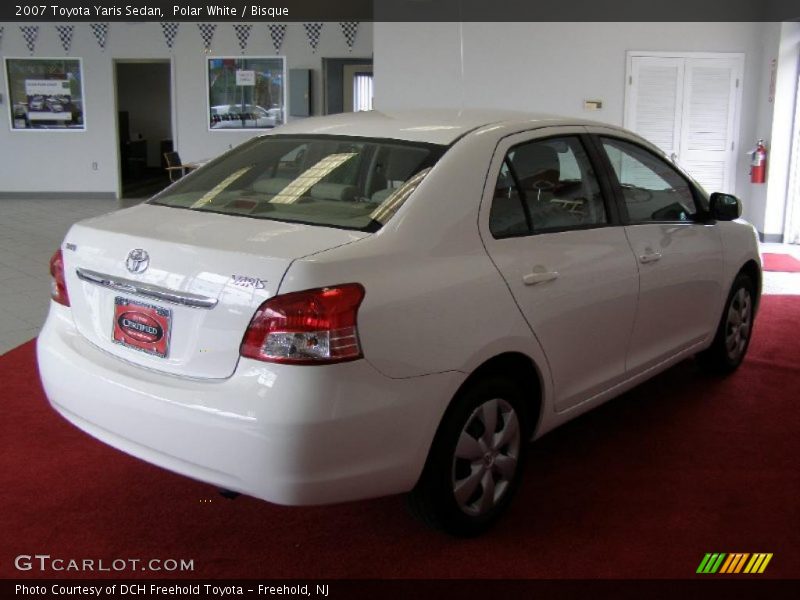 Polar White / Bisque 2007 Toyota Yaris Sedan