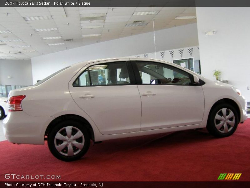 Polar White / Bisque 2007 Toyota Yaris Sedan