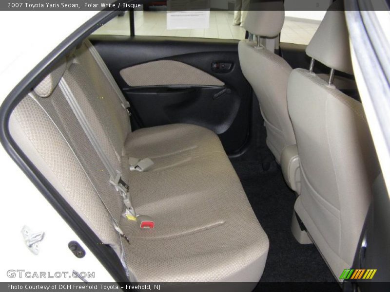 Polar White / Bisque 2007 Toyota Yaris Sedan
