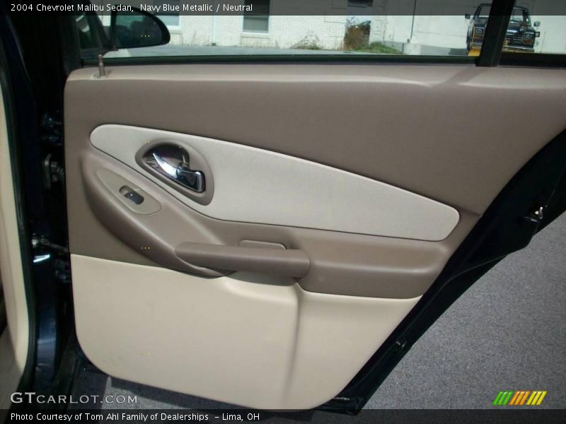 Navy Blue Metallic / Neutral 2004 Chevrolet Malibu Sedan