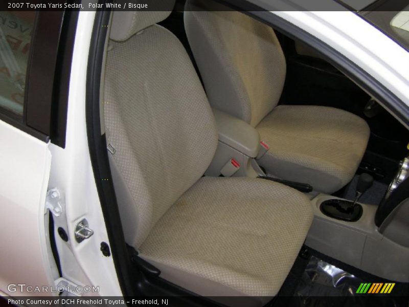 Polar White / Bisque 2007 Toyota Yaris Sedan