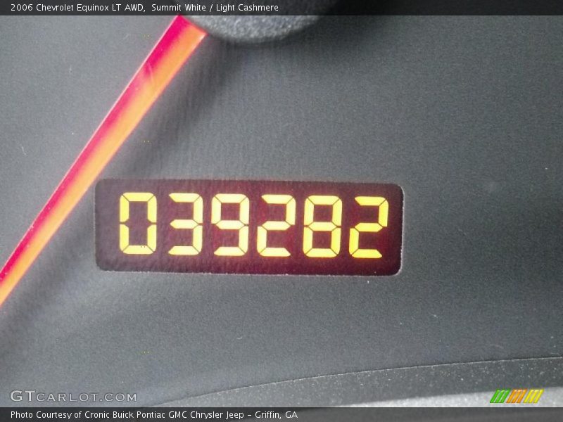 Summit White / Light Cashmere 2006 Chevrolet Equinox LT AWD