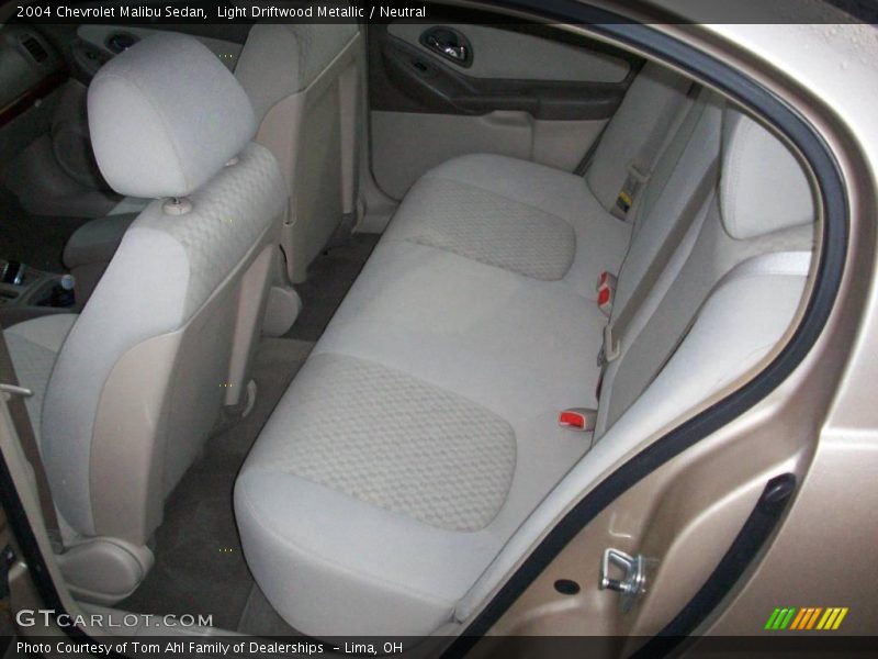 Light Driftwood Metallic / Neutral 2004 Chevrolet Malibu Sedan
