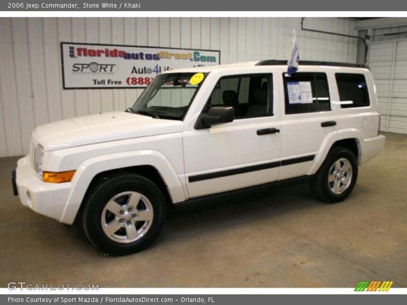 Stone White / Khaki 2006 Jeep Commander