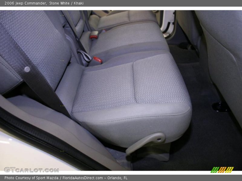 Stone White / Khaki 2006 Jeep Commander
