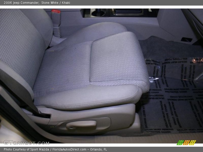 Stone White / Khaki 2006 Jeep Commander