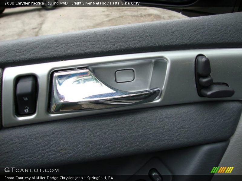 Bright Silver Metallic / Pastel Slate Gray 2008 Chrysler Pacifica Touring AWD