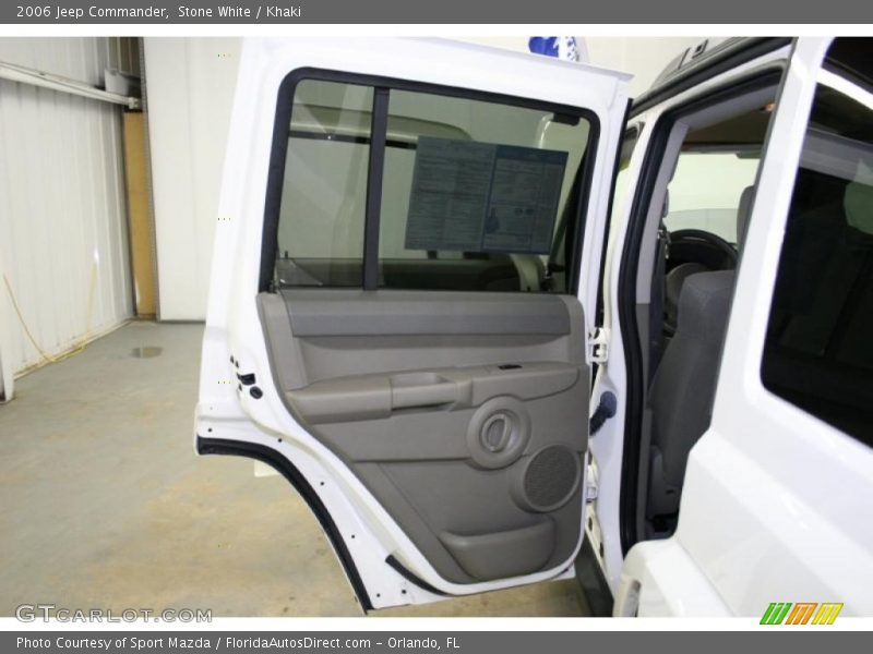 Stone White / Khaki 2006 Jeep Commander