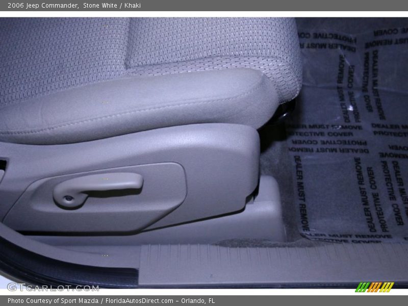 Stone White / Khaki 2006 Jeep Commander