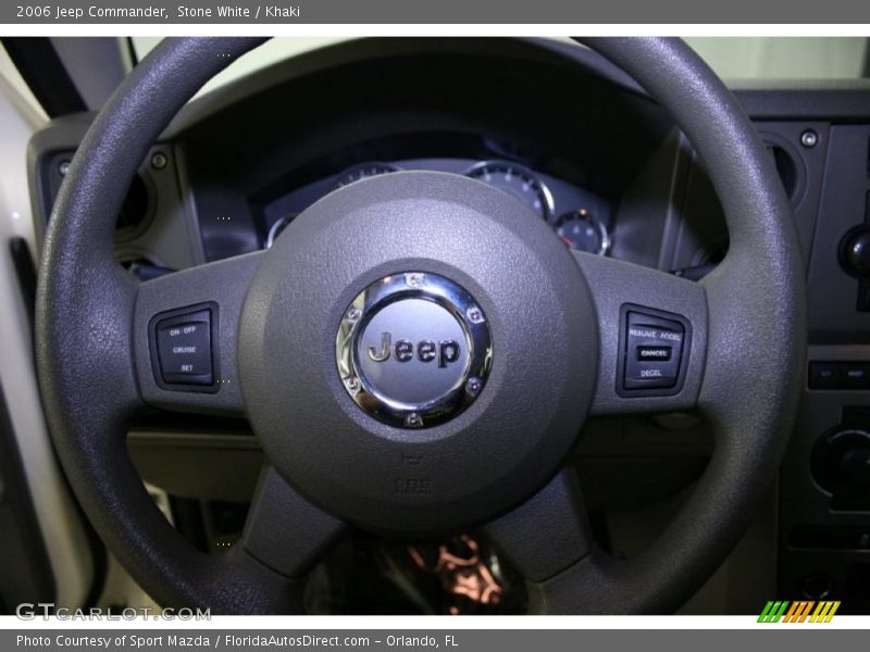 Stone White / Khaki 2006 Jeep Commander