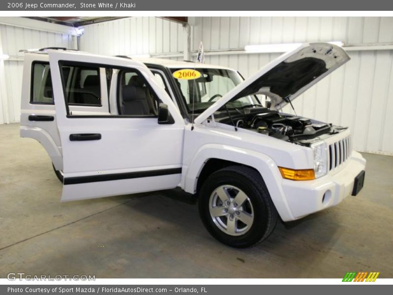Stone White / Khaki 2006 Jeep Commander