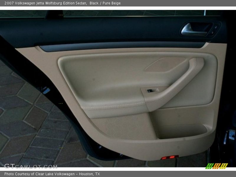 Black / Pure Beige 2007 Volkswagen Jetta Wolfsburg Edition Sedan