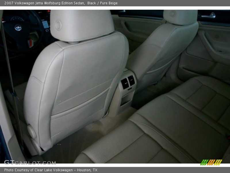 Black / Pure Beige 2007 Volkswagen Jetta Wolfsburg Edition Sedan