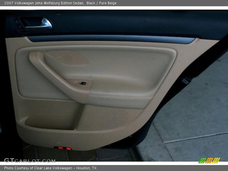 Black / Pure Beige 2007 Volkswagen Jetta Wolfsburg Edition Sedan