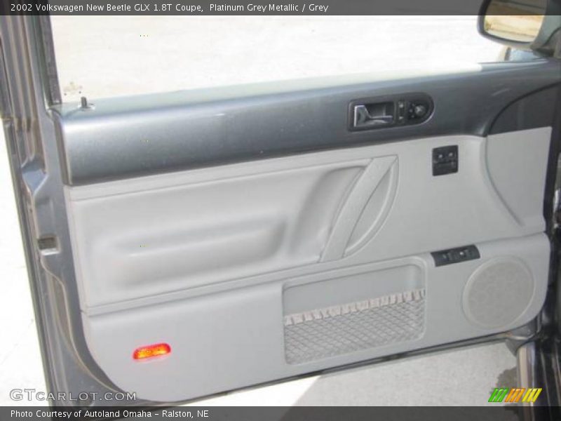 Platinum Grey Metallic / Grey 2002 Volkswagen New Beetle GLX 1.8T Coupe