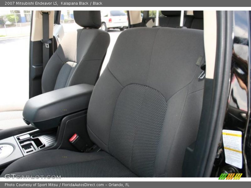 Kalapana Black / Black 2007 Mitsubishi Endeavor LS