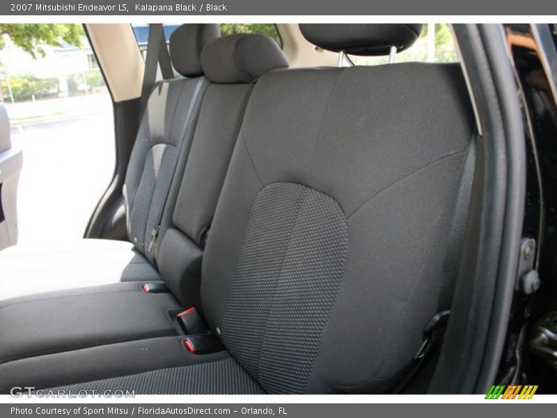 Kalapana Black / Black 2007 Mitsubishi Endeavor LS