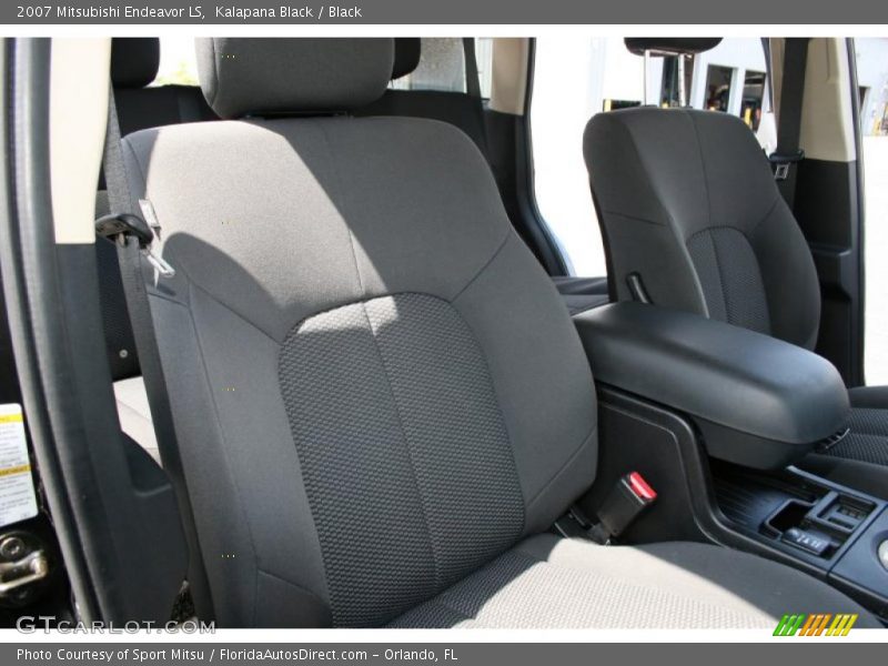 Kalapana Black / Black 2007 Mitsubishi Endeavor LS