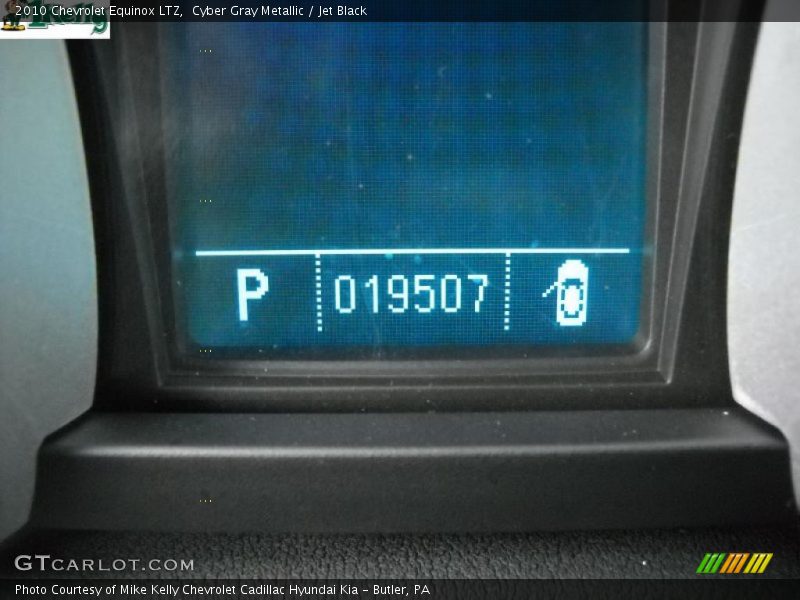 Cyber Gray Metallic / Jet Black 2010 Chevrolet Equinox LTZ