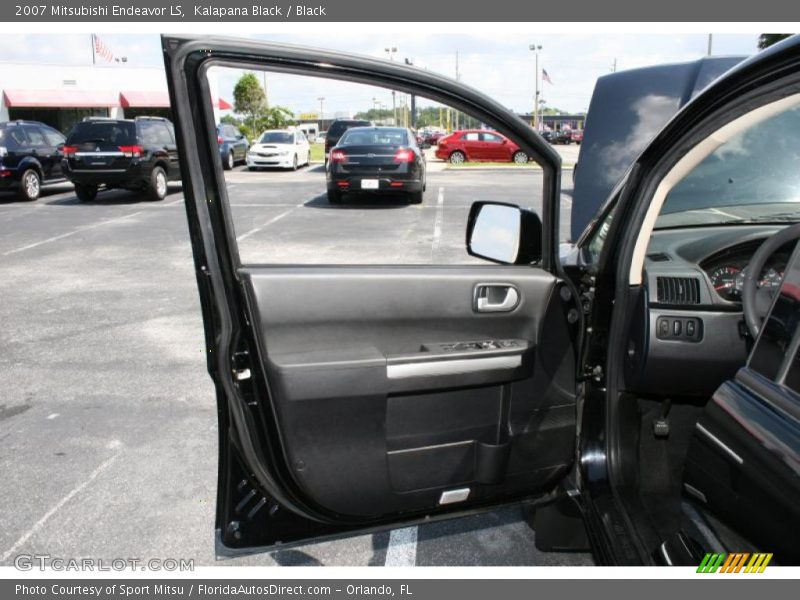 Kalapana Black / Black 2007 Mitsubishi Endeavor LS