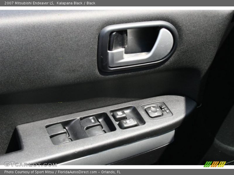 Kalapana Black / Black 2007 Mitsubishi Endeavor LS