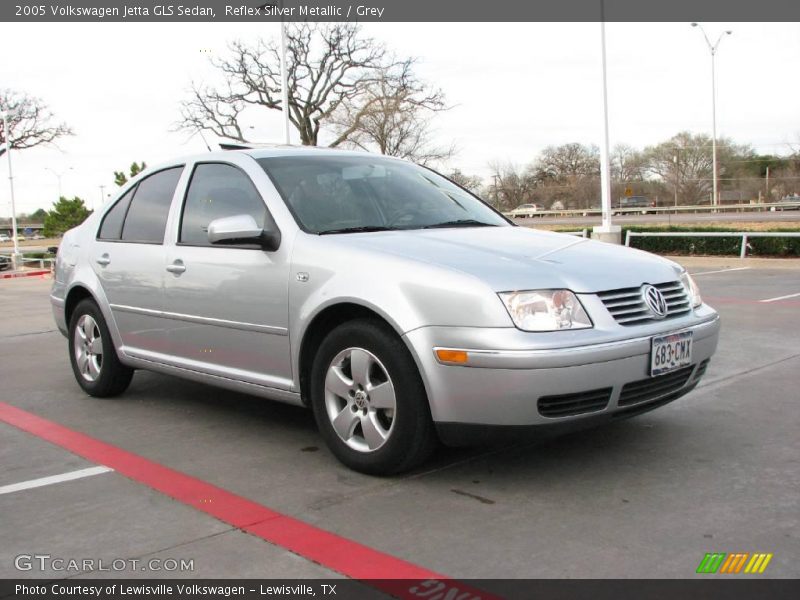 Reflex Silver Metallic / Grey 2005 Volkswagen Jetta GLS Sedan