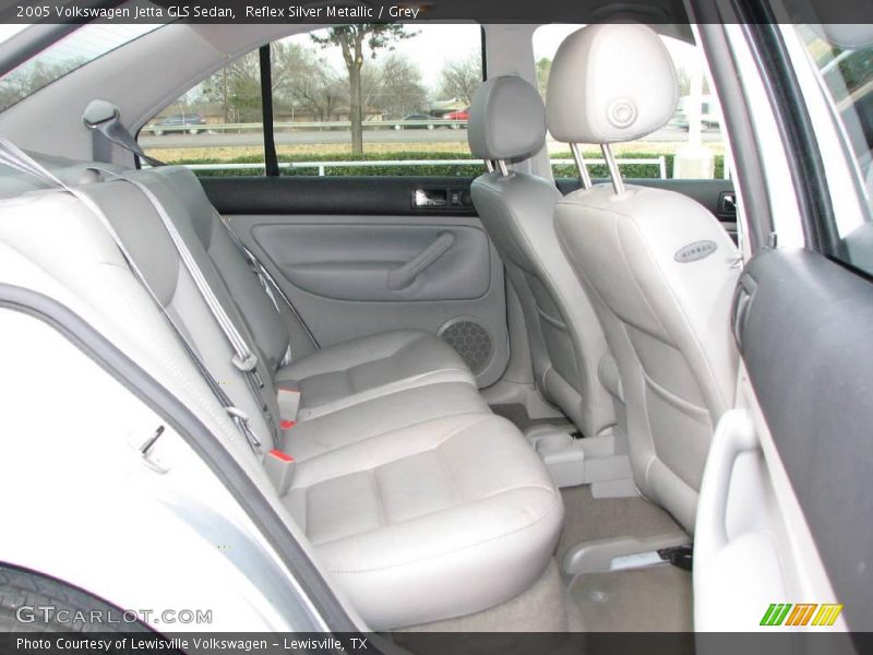 Reflex Silver Metallic / Grey 2005 Volkswagen Jetta GLS Sedan
