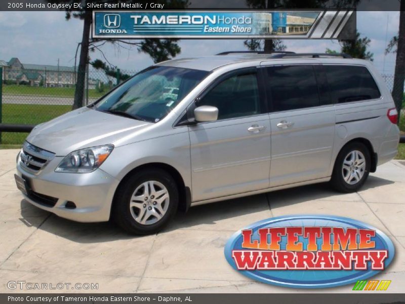 Silver Pearl Metallic / Gray 2005 Honda Odyssey EX