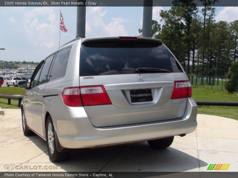 Silver Pearl Metallic / Gray 2005 Honda Odyssey EX
