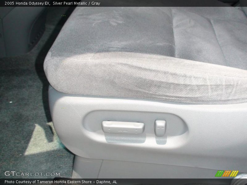 Silver Pearl Metallic / Gray 2005 Honda Odyssey EX