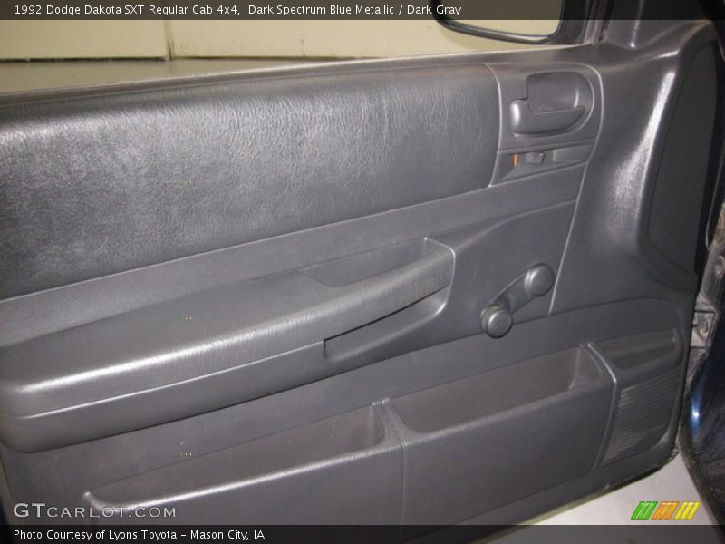 Dark Spectrum Blue Metallic / Dark Gray 1992 Dodge Dakota SXT Regular Cab 4x4