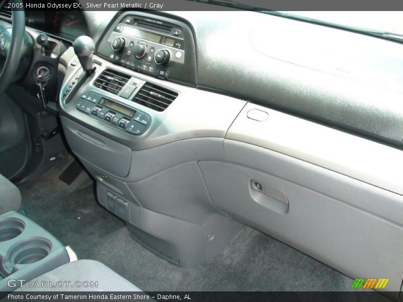 Silver Pearl Metallic / Gray 2005 Honda Odyssey EX