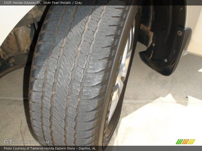 Silver Pearl Metallic / Gray 2005 Honda Odyssey EX
