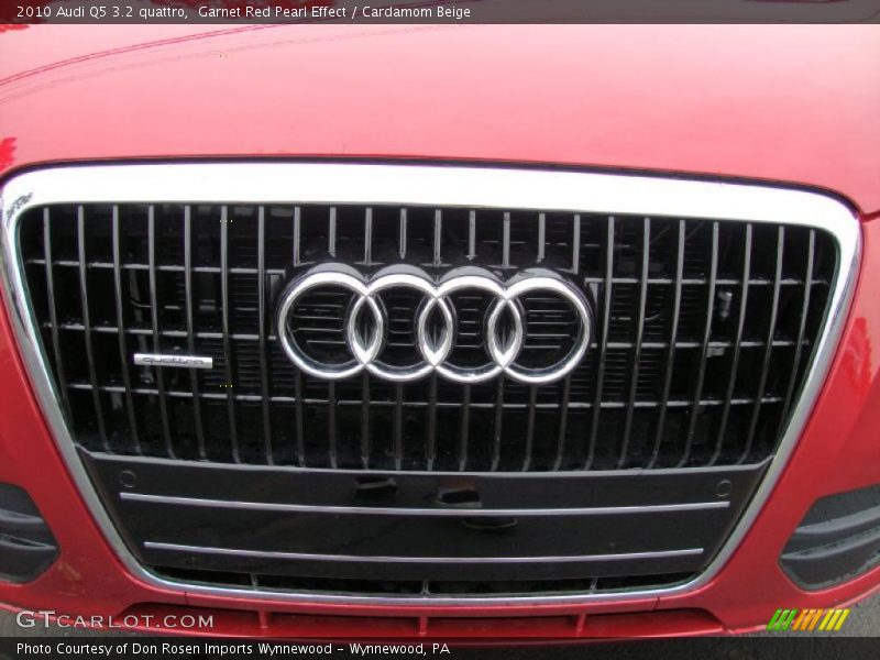 Garnet Red Pearl Effect / Cardamom Beige 2010 Audi Q5 3.2 quattro