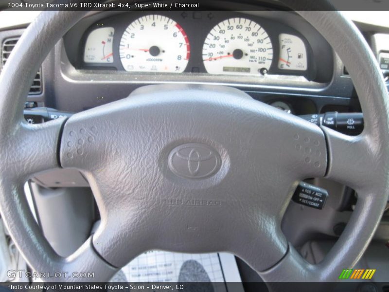 Super White / Charcoal 2004 Toyota Tacoma V6 TRD Xtracab 4x4